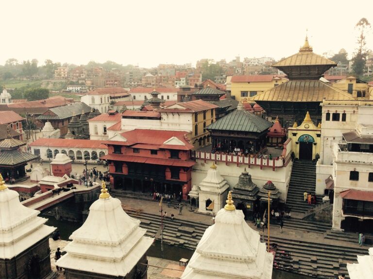 nepal, temple, religious-704151.jpg